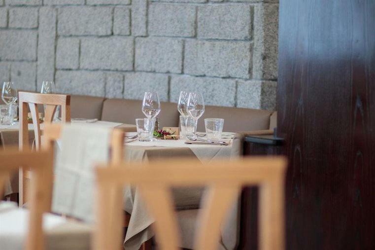 Hotel Milano Тьоне-ди-Тренто Экстерьер фото